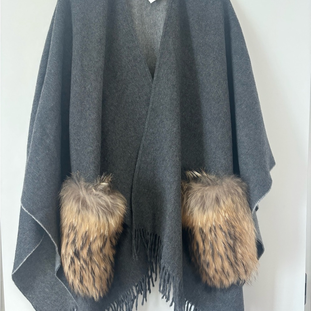 MaxMara Gray Cape with Fur Pockets